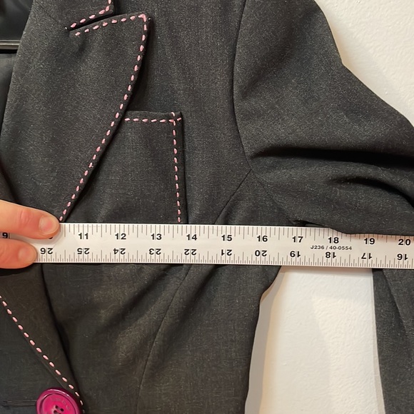 Ladies BEBE Dark Gray w/Purple Pinstripe Blazer | Size 4 | Excellent Condition - Picture 10 of 11